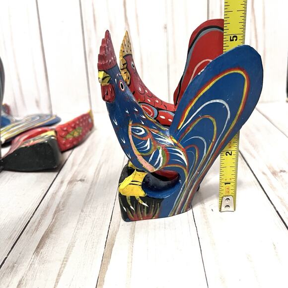 Set of 6 Vintage Hand Painted Rustic Folk Art Rooster Napkin Ring Holders - Picture 11 of 15